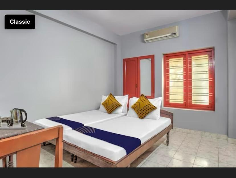 Ss Kkp Tourist Home Thiruvananthapuram Exterior foto